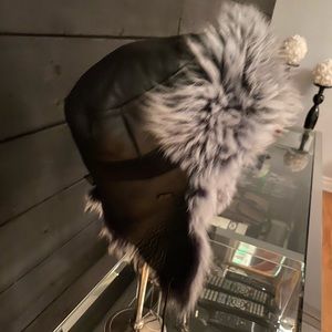 EMU Chapka Hat, 100% Sheepskin with Authentic Fur.  One Size Fit All